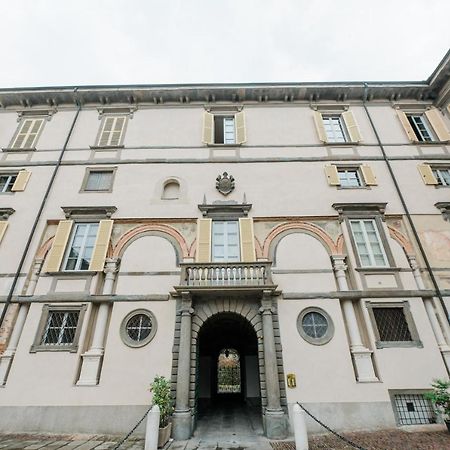 Old Town Square Appartement Bergamo Buitenkant foto