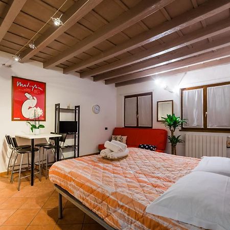 Old Town Square Appartement Bergamo Buitenkant foto
