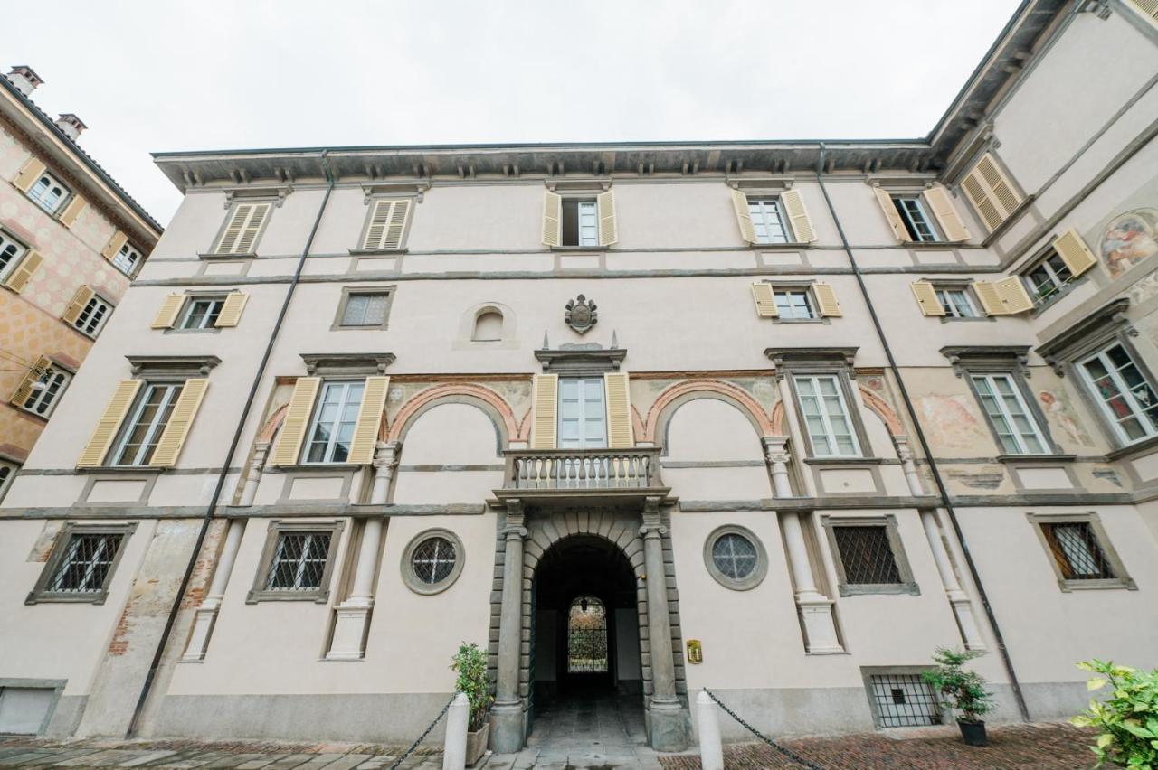 Old Town Square Appartement Bergamo Buitenkant foto