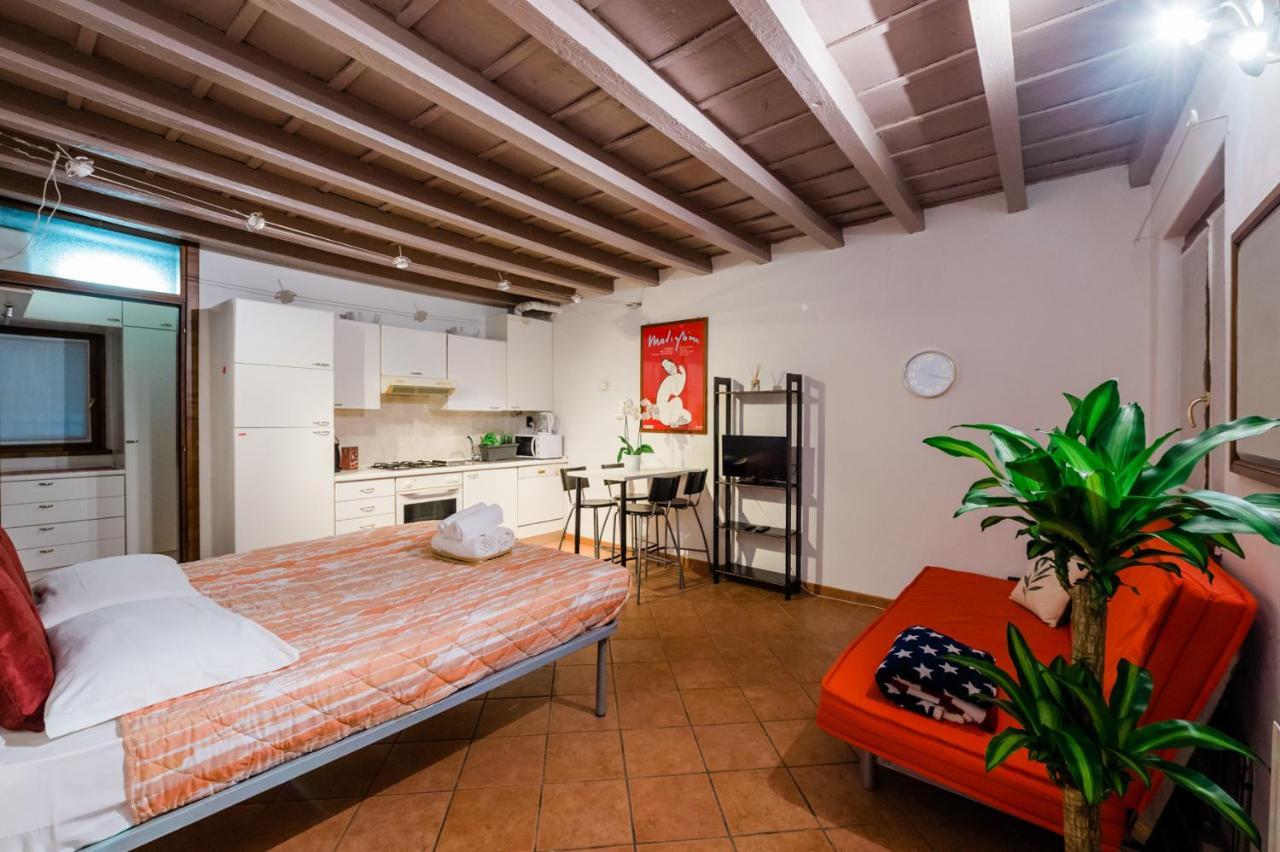 Old Town Square Appartement Bergamo Buitenkant foto