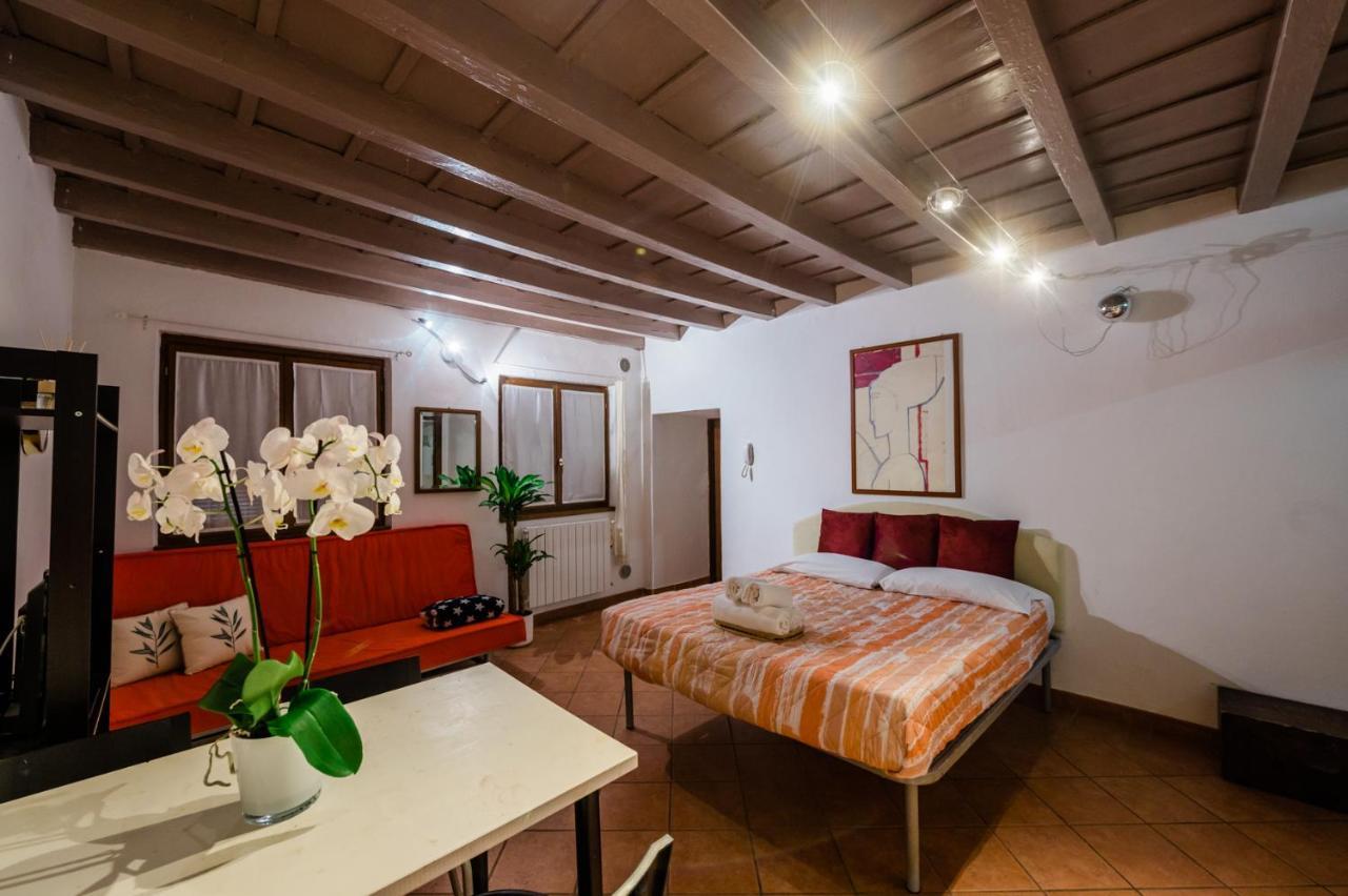 Old Town Square Appartement Bergamo Buitenkant foto