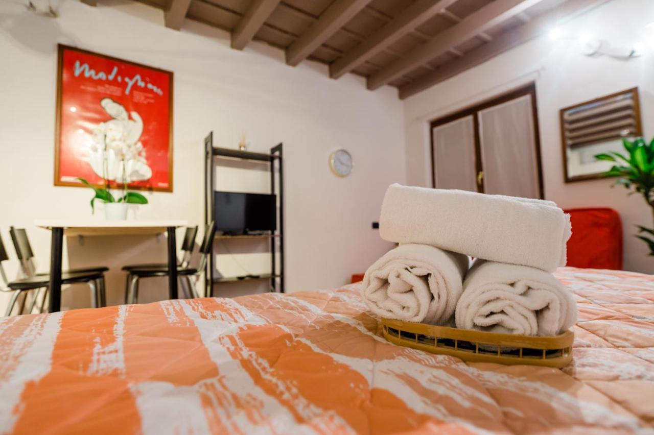 Old Town Square Appartement Bergamo Buitenkant foto